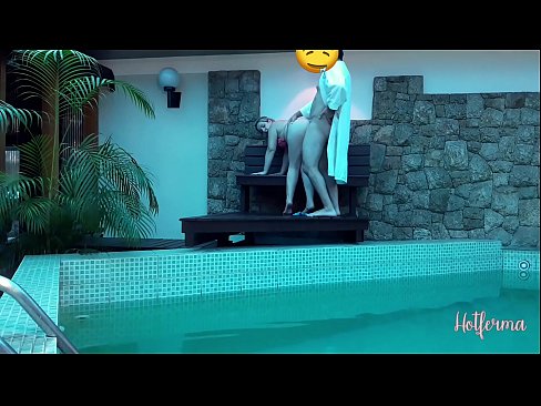 ❤️ Boss hovuza qulluqçu dəvət edir, lakin isti müqavimət göstərə bilmədi Porno pornoda az.sexafinkarasskaz.ru ﹏