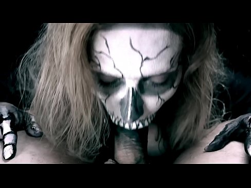 ❤️ Demon qız qara ağzı ilə xoruz əmmək və cum udmaq. Porno pornoda az.sexafinkarasskaz.ru ﹏