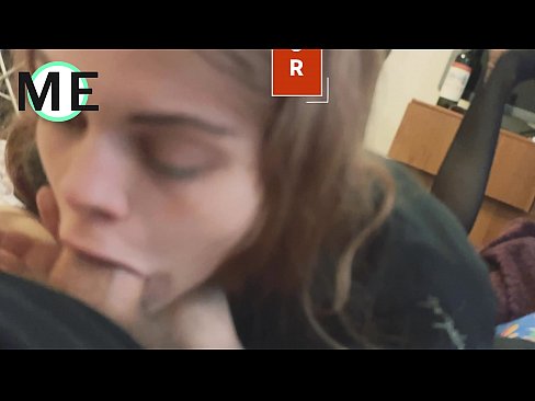 ❤️ Boğaz siki, cırıq külotlu çorap və cırıq dabanlarla tanış olmaq xoşdur Porno pornoda az.sexafinkarasskaz.ru ﹏